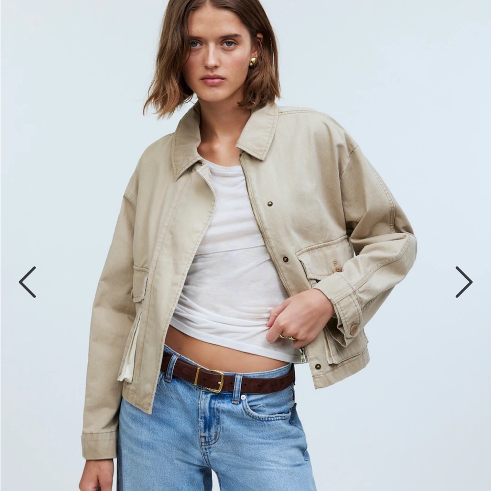 Madewell Cropped Cargo Jacket in Dark Oat